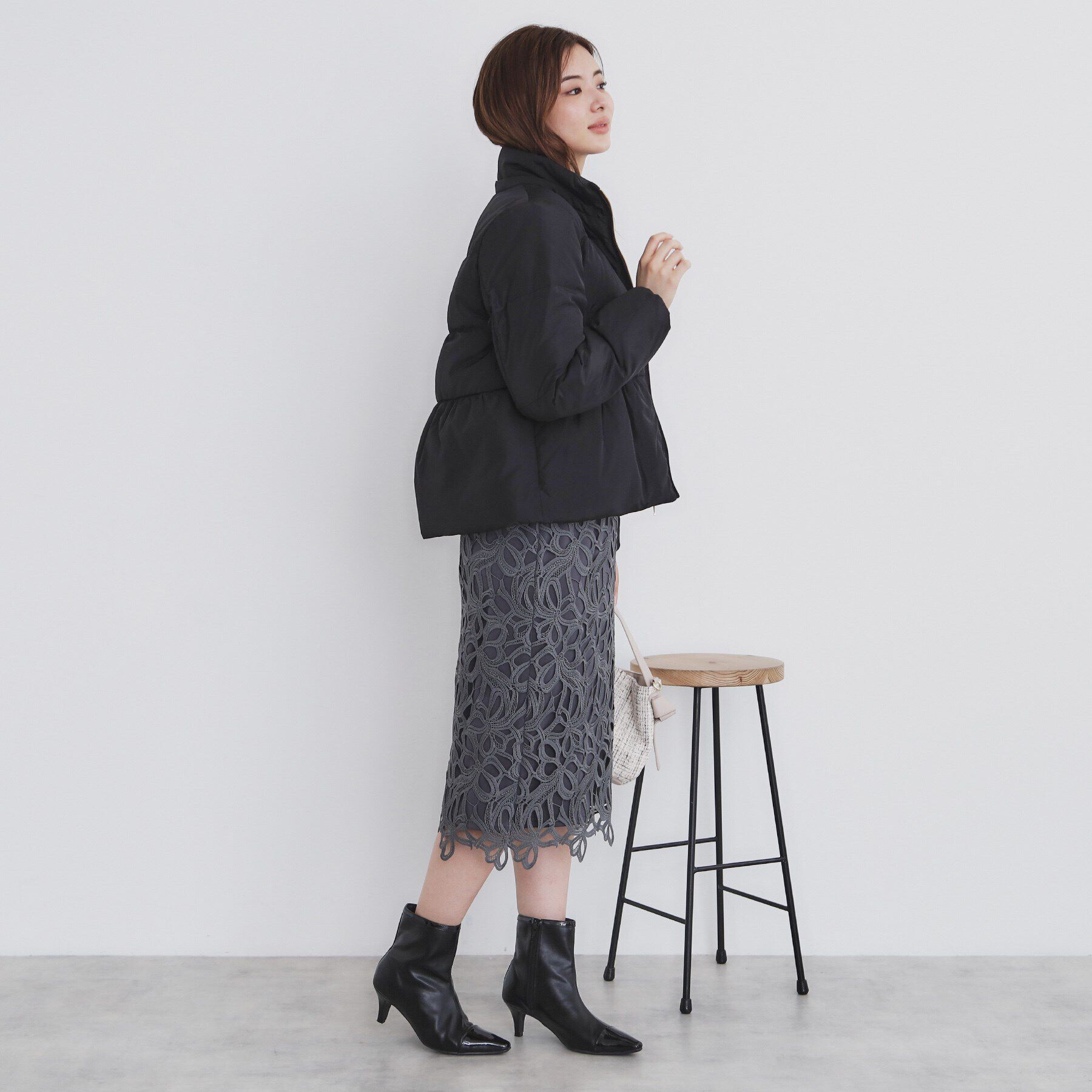 index「河田ダウン ライトペプラムコート【洗濯機洗い可/撥水/静電気防止裏地】」|ダウン|