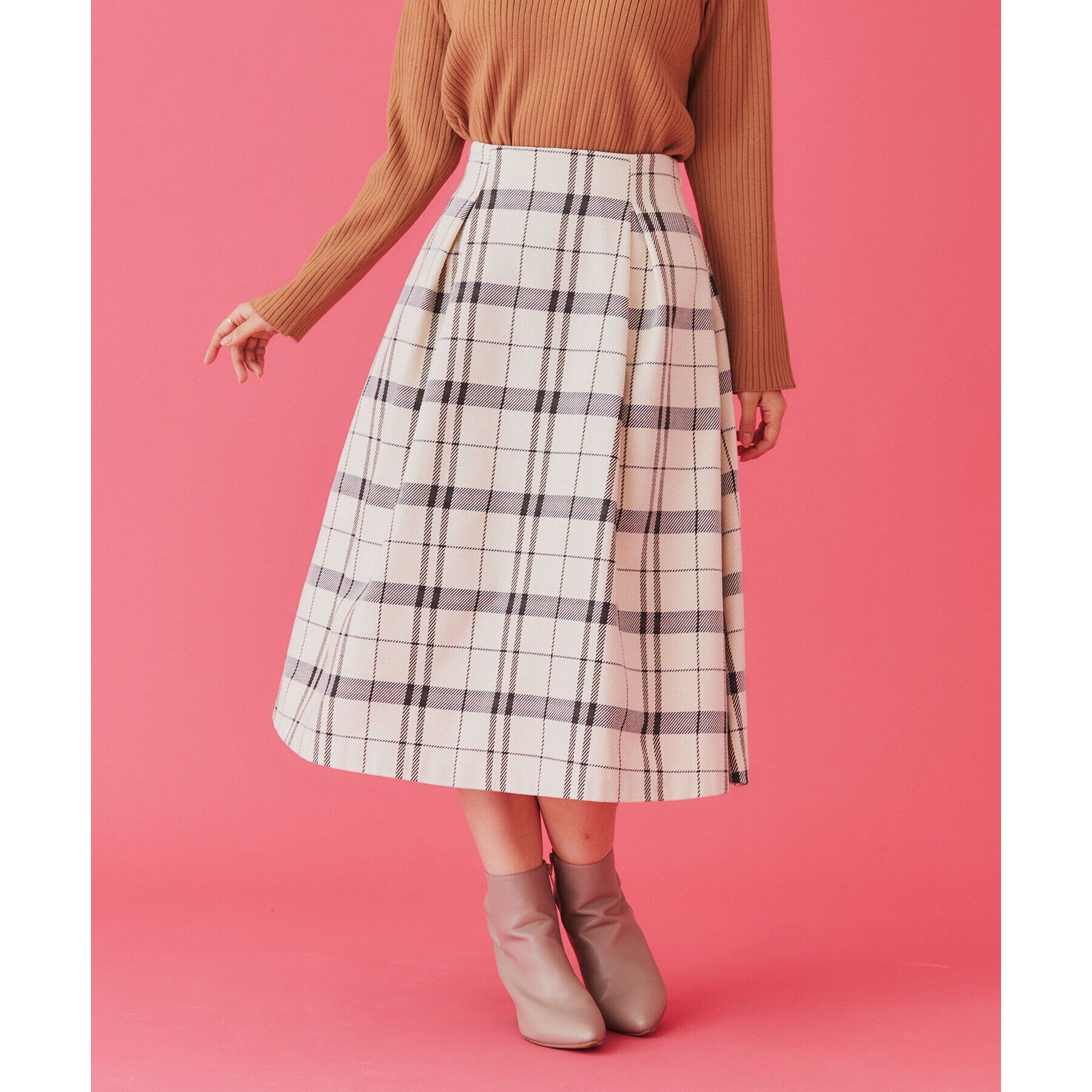index「タックフレアチェックスカート【洗濯機洗い可】」|スカート|