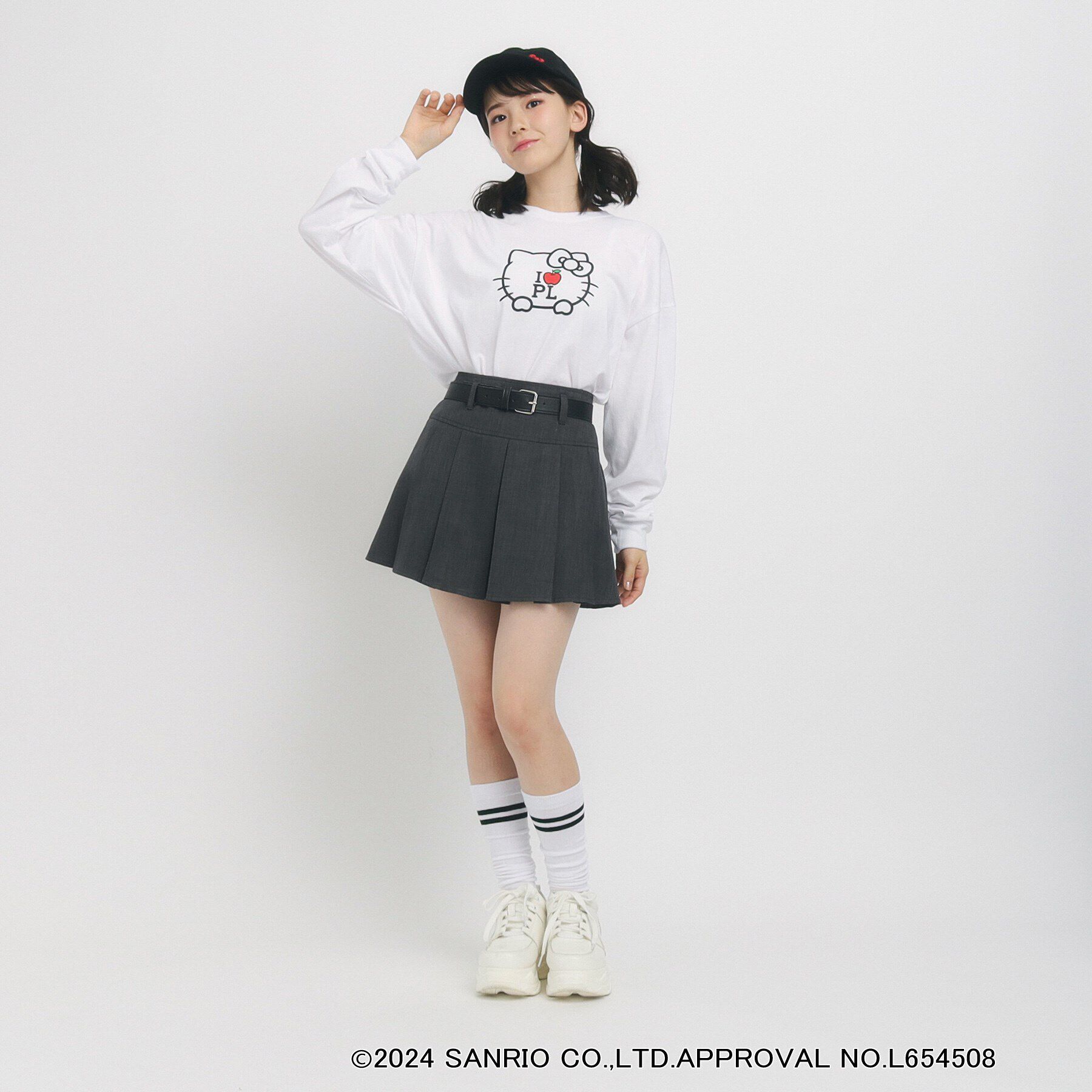 PINK-latte「【サンリオキャラクターズコラボ】バックプリントロンT」|Tシャツ・カットソー|