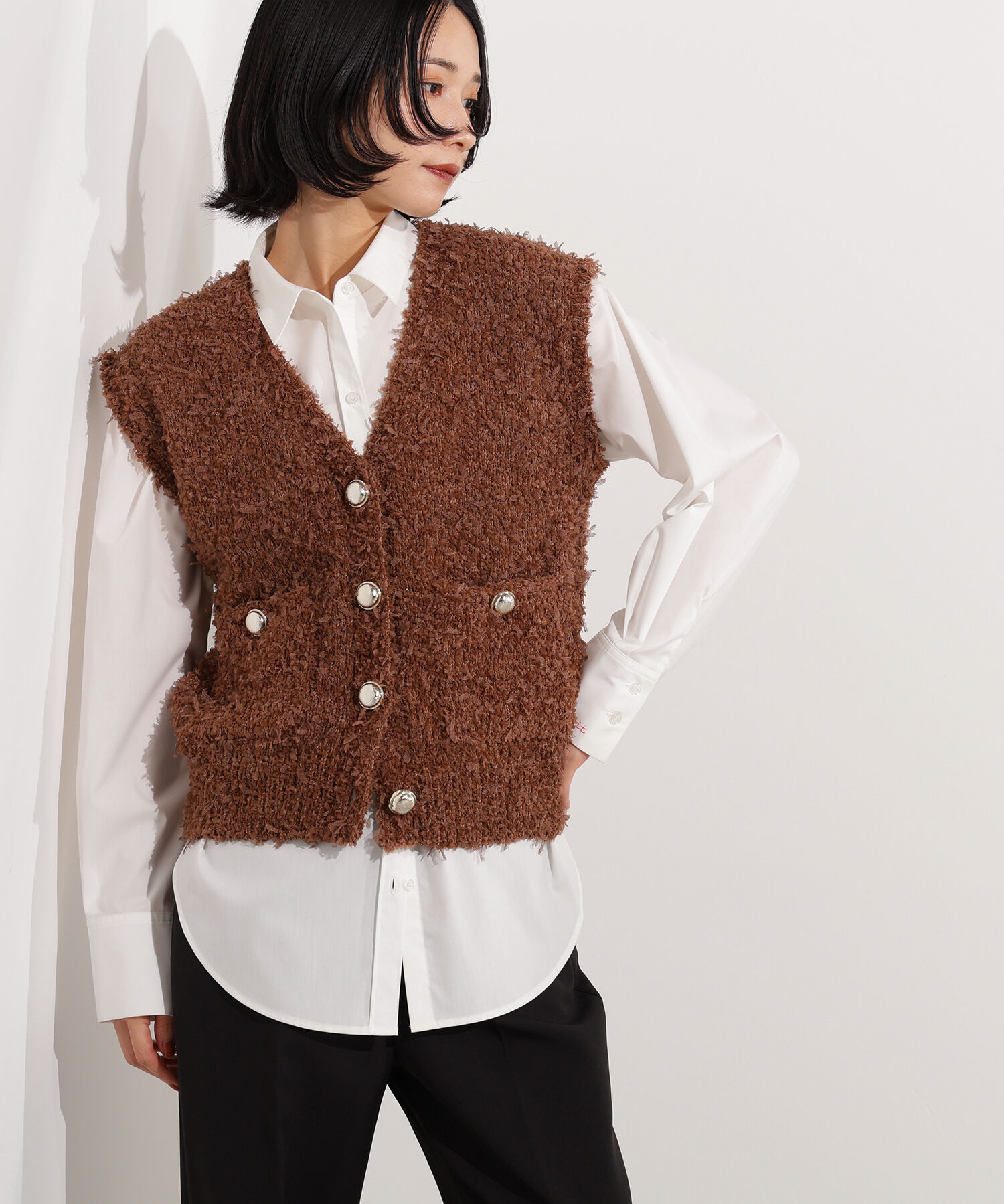  「Vネックニットジレ」|ニット・セーター|