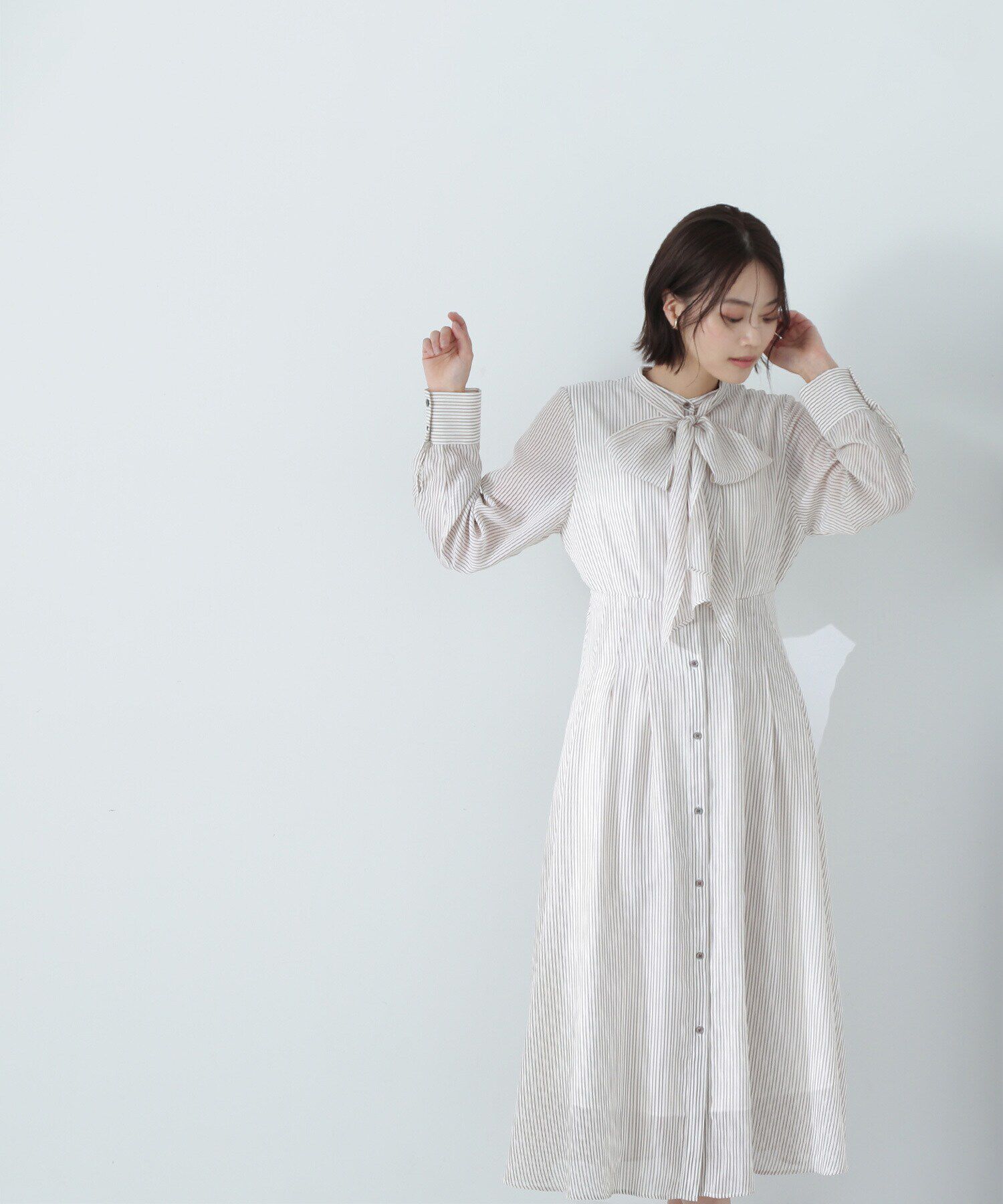  「シアーストライプボウタイワンピース」|ワンピース|ベージュスト 2