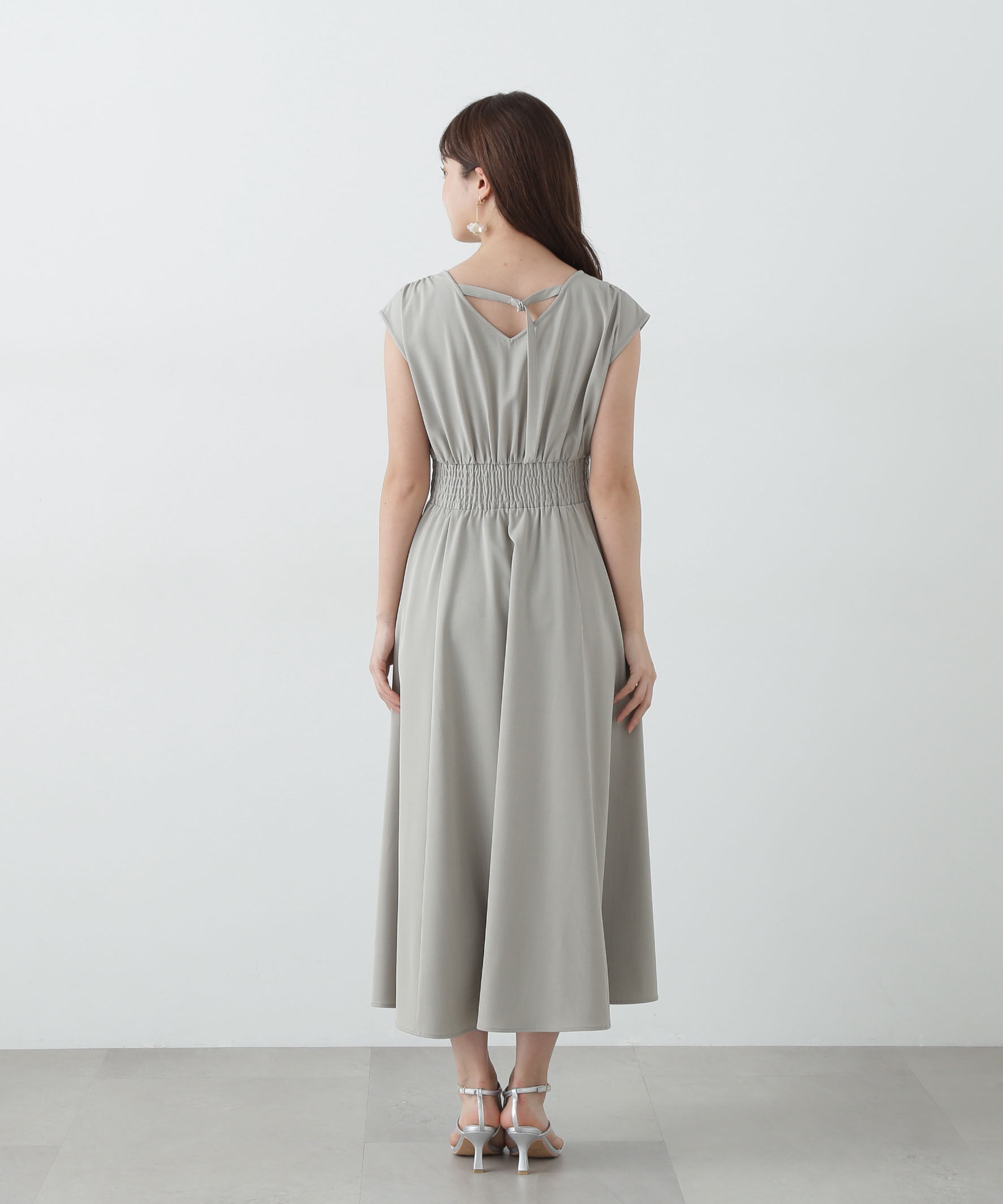 PROPORTION BODY DRESSING「ウエストシャーリングVネックワンピース」|ワンピース|