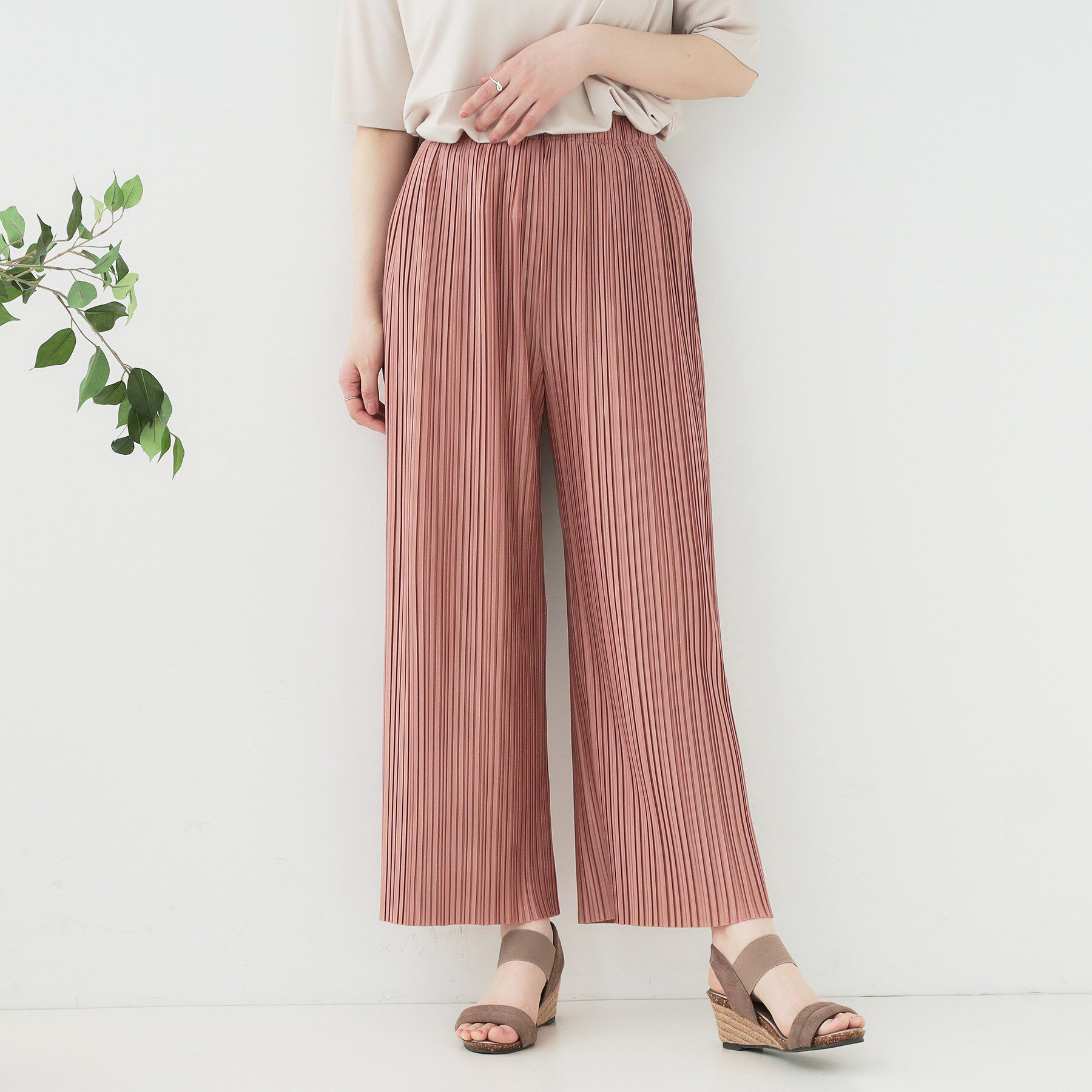 SHOO･LA･RUE「【洗える】楽してほっそり見え カットプリーツパンツ」|その他|ピンク(072)