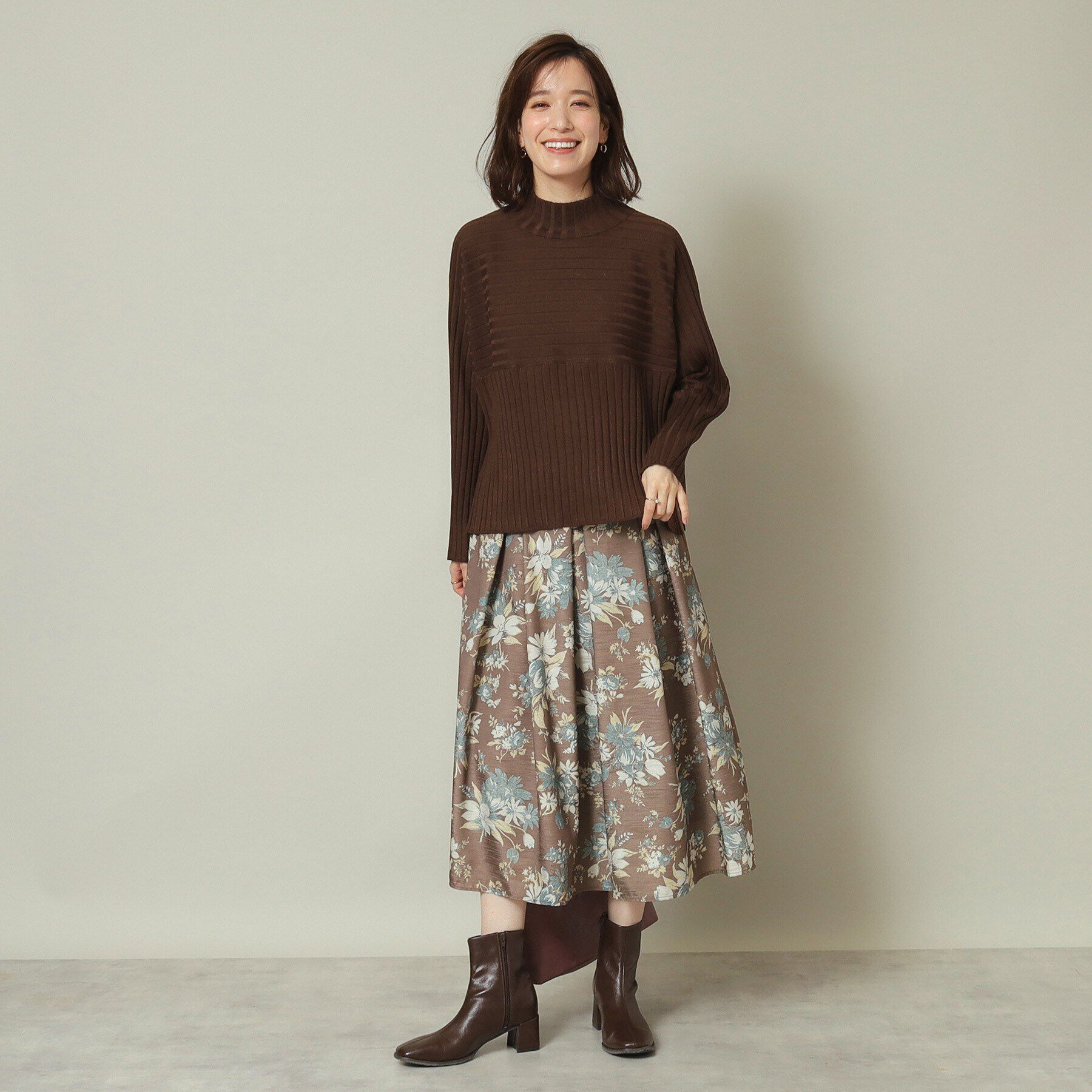 ITS&rsquo;DEMO「【手洗い可／後ろウエストゴム】シャンタン花柄スカート」|スカート|