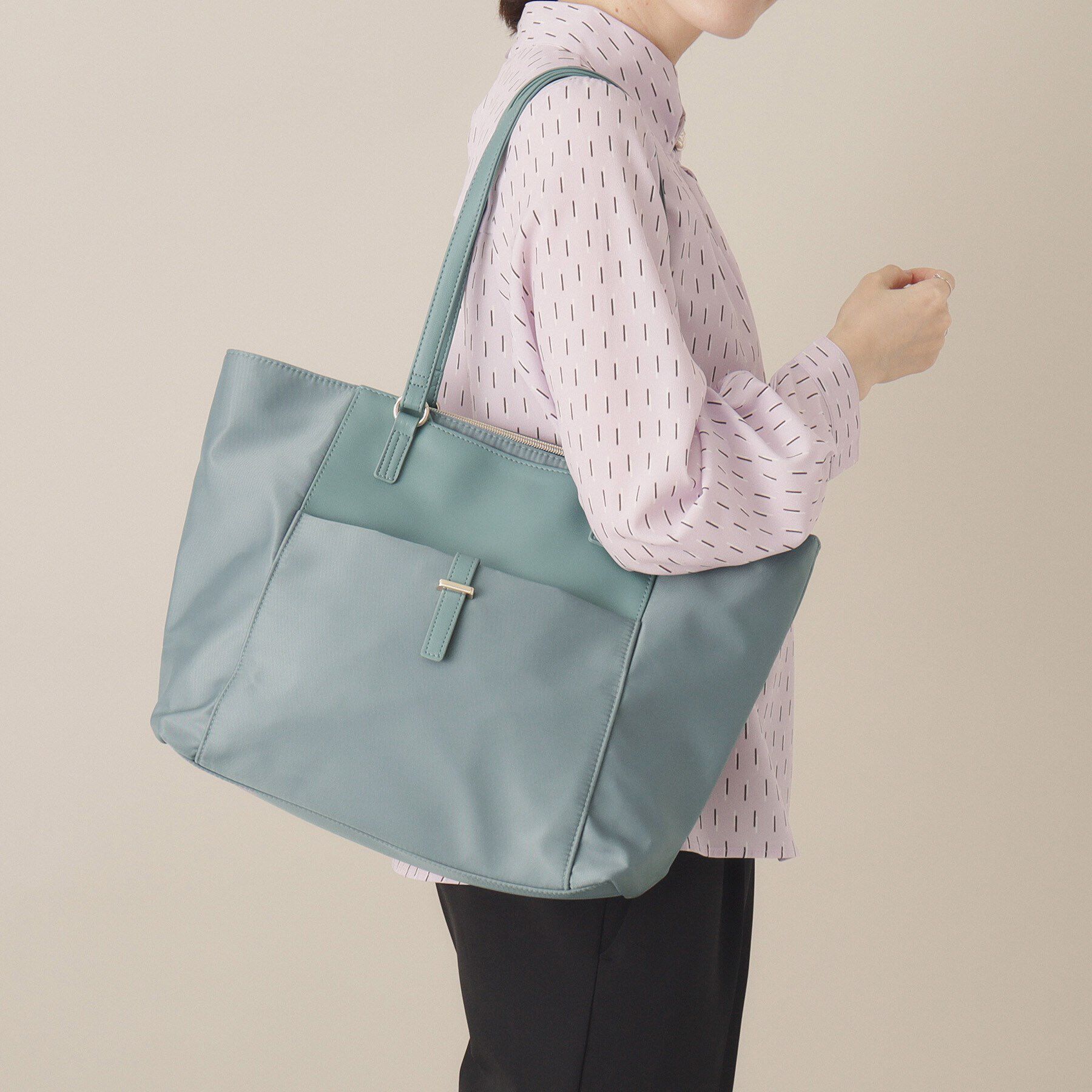 ITS&rsquo;DEMO「【通勤／11ポケット】人間工学コンビA4トート」|トートバッグ|