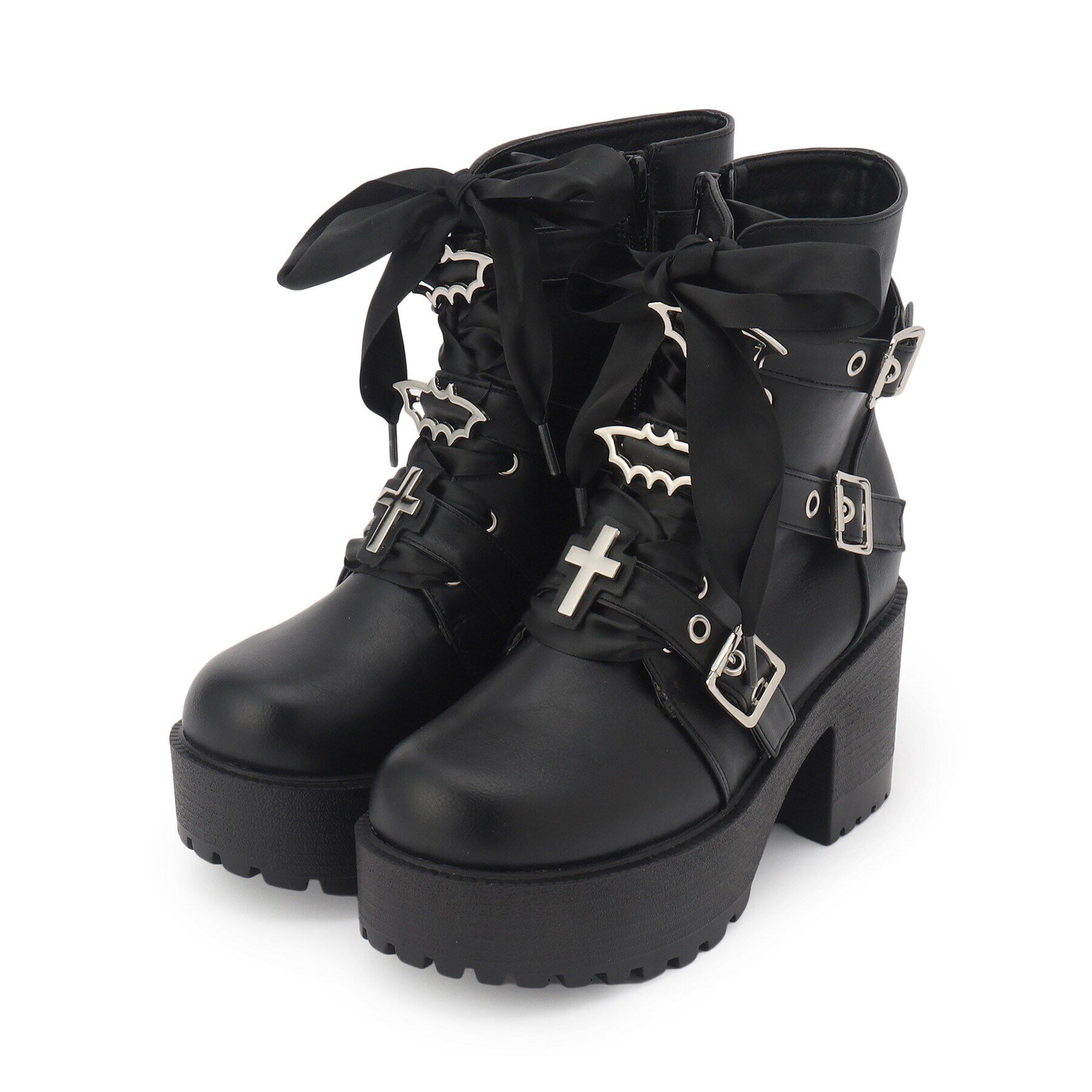 csT&P「厚底&times;コウモリ&times;十字架スニーカー」|ショートブーツ|