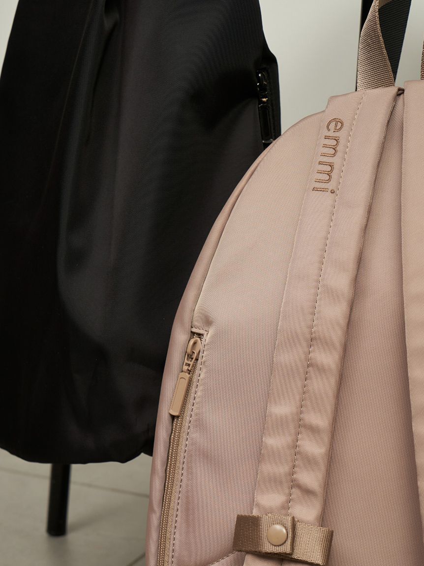 emmi atelier「eco 撥水２ｗａｙボディバックパック」|リュック|