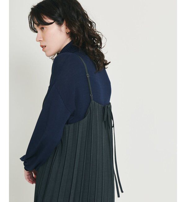 IKKA LOUNGE「&radic;M ルートエム プリーツワンピース」|ワンピース|