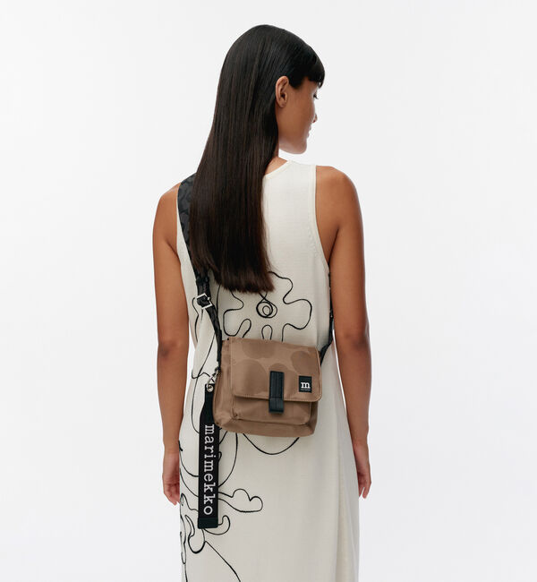 Marimekko「【日本限定】Mini Messenger Unikko ショルダーバッグ」|ショルダー・メッセンジャー|
