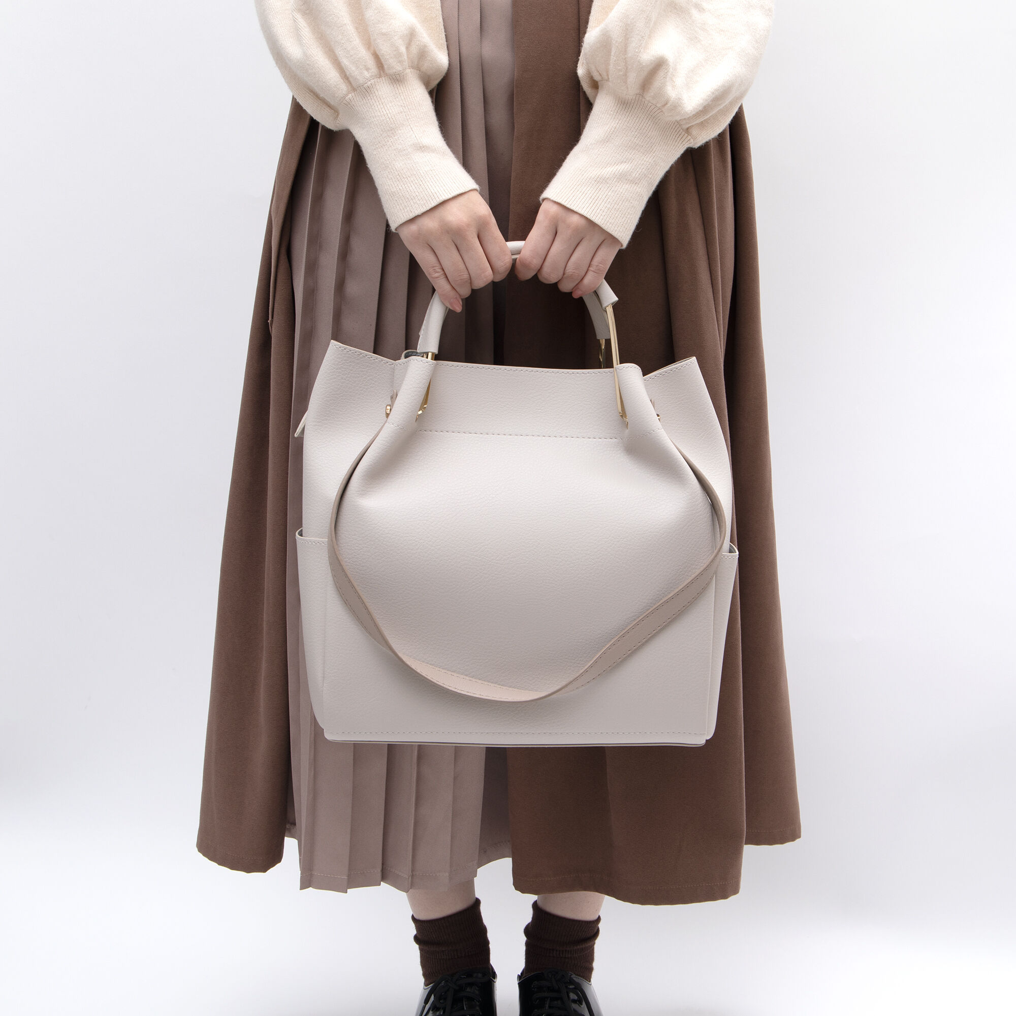  「合皮金手・２ＷＡＹ　バッグ／Ｂｏｎｎｅｓ　Ｆｅｔｅｓ」|ハンドバッグ|ベージュ