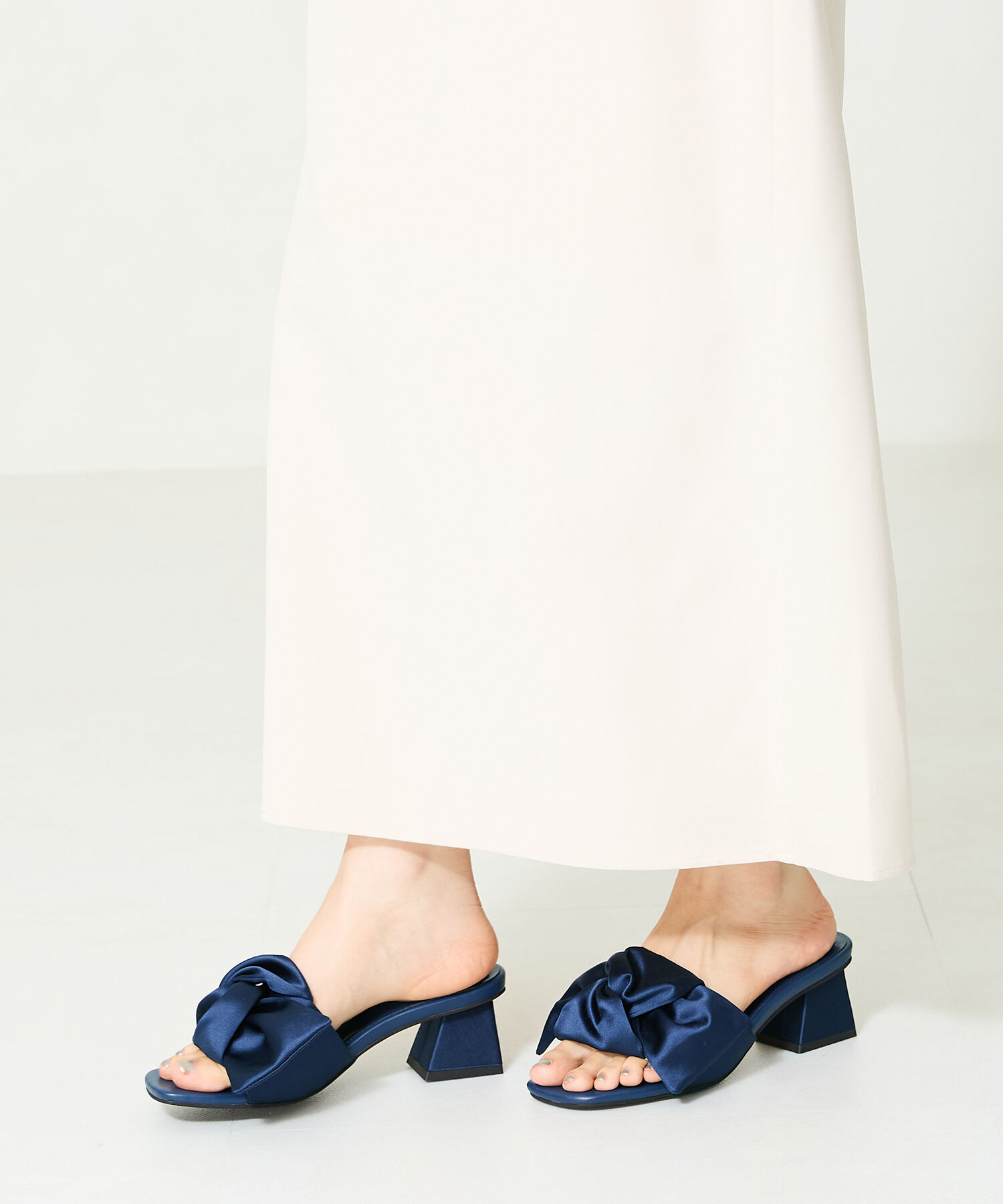 ORiental TRaffic「ビッグリボンモチーフミュール/41227」|サンダル|NAVY