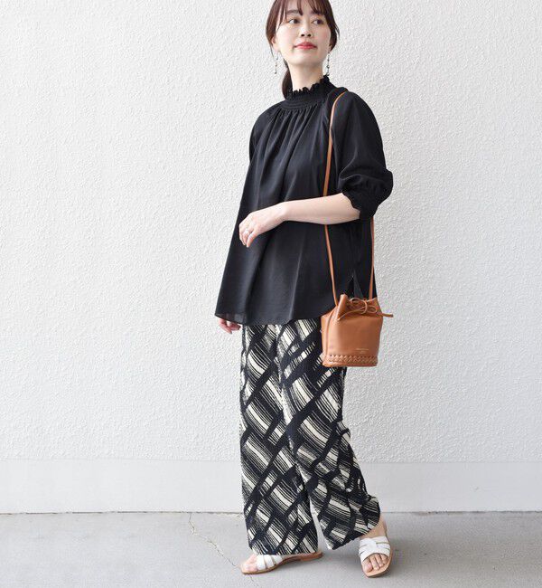 SHIPS for women「〈洗濯機可能〉シアー シャーリング ネック 5分袖 ブラウス」|シャツ・ブラウス|