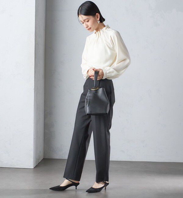 SHIPS for women「〈手洗い可能〉ネック ギャザー ソリッド 起毛 サテン ブラウス」|シャツ・ブラウス|