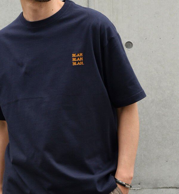 SHIPS any「【WEB限定】SHIPS any: BLAH BLAH BLAH.ワンポイント 刺繍 ルーズ Tシャツ(ユニセックス)◇」|Tシャツ・カットソー|