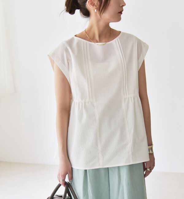 quaranciel「quaranciel:〈洗濯機可能〉ミニサッカー タックギャザー フレンチスリーブ ブラウス」|シャツ・ブラウス|