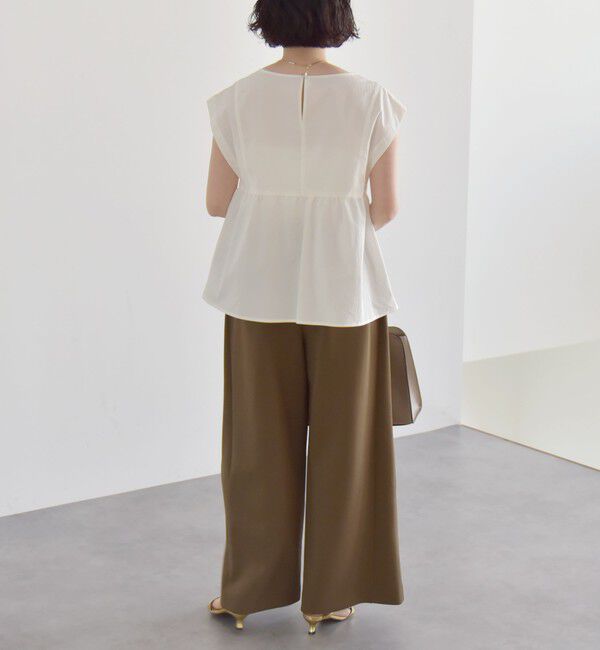 quaranciel「quaranciel:〈洗濯機可能〉ミニサッカー タックギャザー フレンチスリーブ ブラウス」|シャツ・ブラウス|