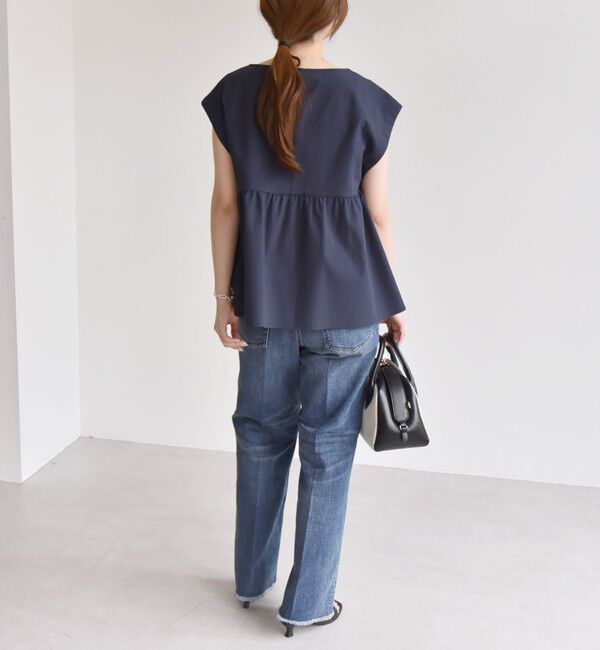 quaranciel「quaranciel:〈洗濯機可能〉ミニサッカー タックギャザー フレンチスリーブ ブラウス」|シャツ・ブラウス|