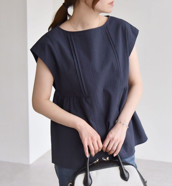 quaranciel「quaranciel:〈洗濯機可能〉ミニサッカー タックギャザー フレンチスリーブ ブラウス」|シャツ・ブラウス|