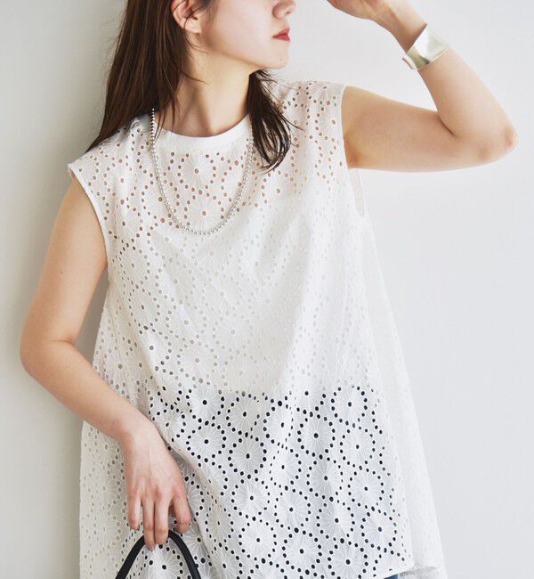 quaranciel「quaranciel:〈手洗い可能〉フラワー 刺繍 アイレット ノースリーブ フレア プルオーバー」|シャツ・ブラウス|