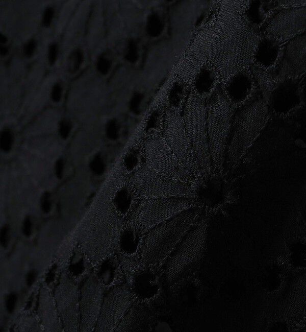 quaranciel「quaranciel:〈手洗い可能〉フラワー 刺繍 アイレット ノースリーブ フレア プルオーバー」|シャツ・ブラウス|