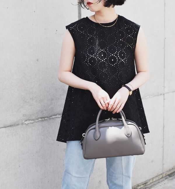 quaranciel「quaranciel:〈手洗い可能〉フラワー 刺繍 アイレット ノースリーブ フレア プルオーバー」|シャツ・ブラウス|