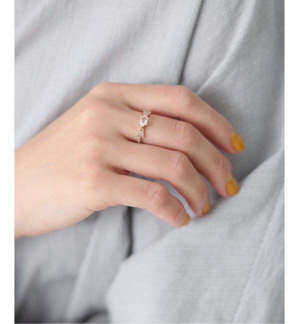 Lilas by Spick&Span「ヘキサゴン*ダイヤarrowモチーフリング K10」|リング|