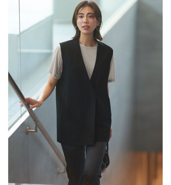 23区「【洗える/吊り干しOK】ヴィスコースストレッチ ニットベスト」|ベスト・ジレ|