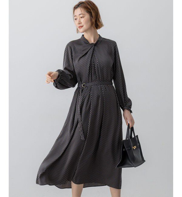 23区「【洗える】グラデーションドットプリント ワンピース」|ワンピース|ネイビー系