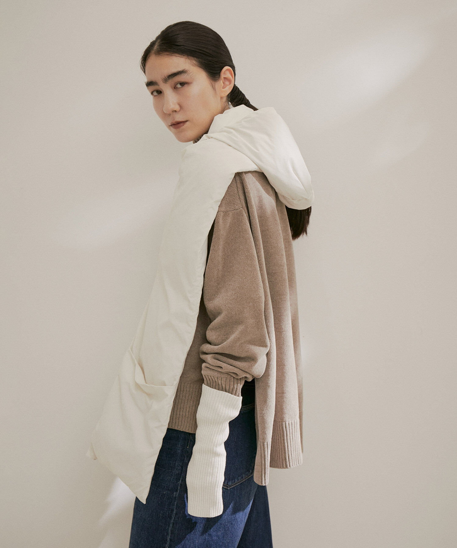 SALON adam et rope'「【雑誌掲載】[GREEN DOWN]フード付きダウンストール」|ストール|