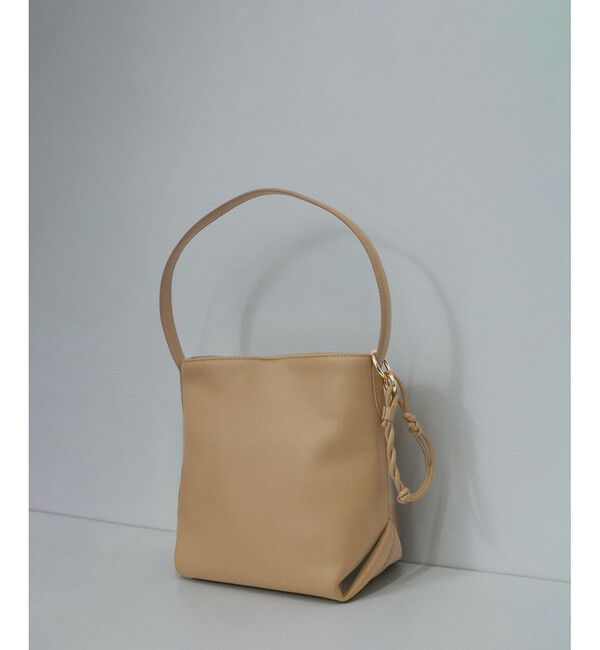 SALON adam et rope'「スプリットレザーミドルトートバッグ/バケットバッグ［WEB限定カラー/チャーム付き］」|ショルダー・メッセンジャー|