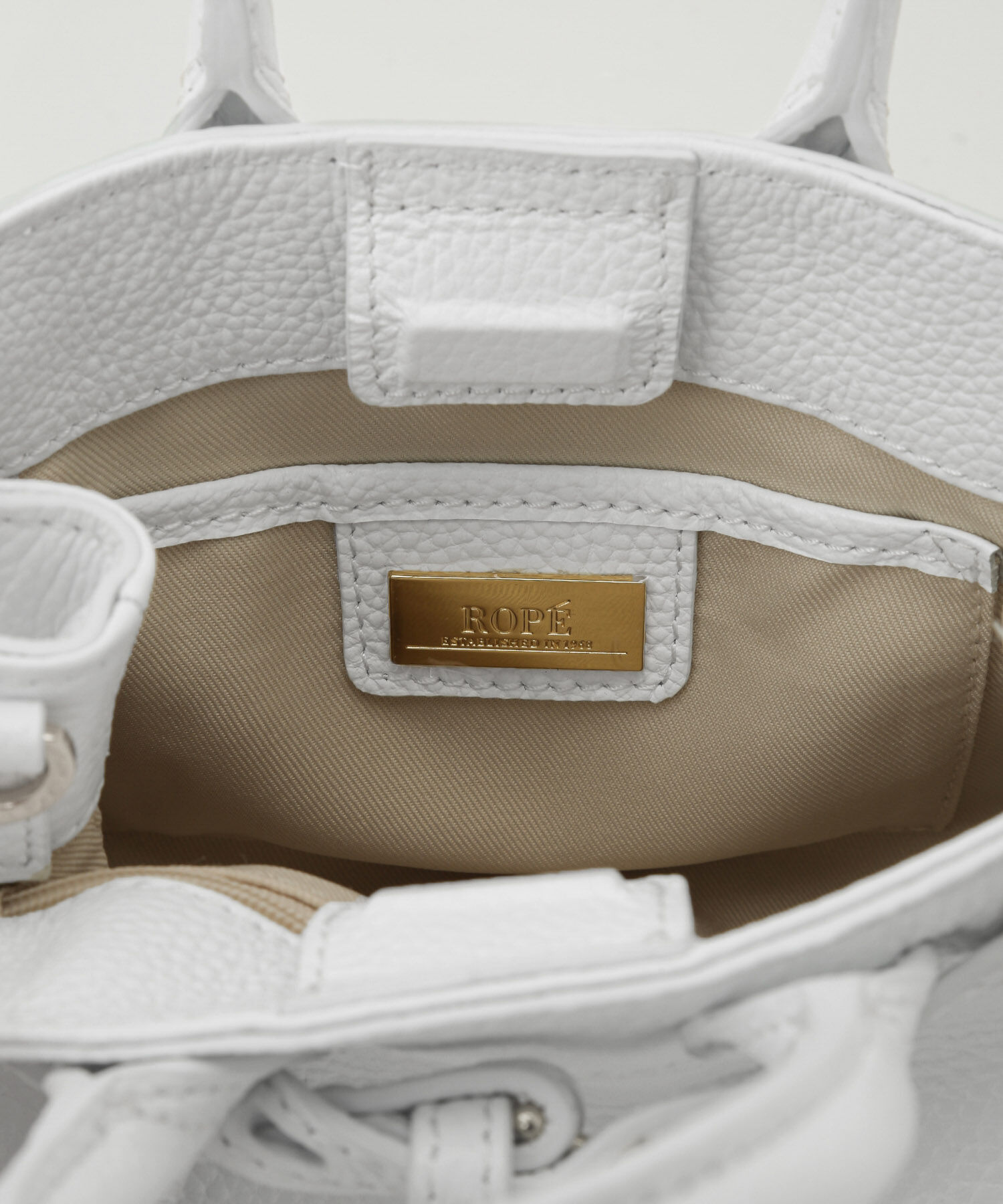 ROPE「【一部直営店舗・WEB限定】リアルレザーナローベルトミニバッグ」|ハンドバッグ|