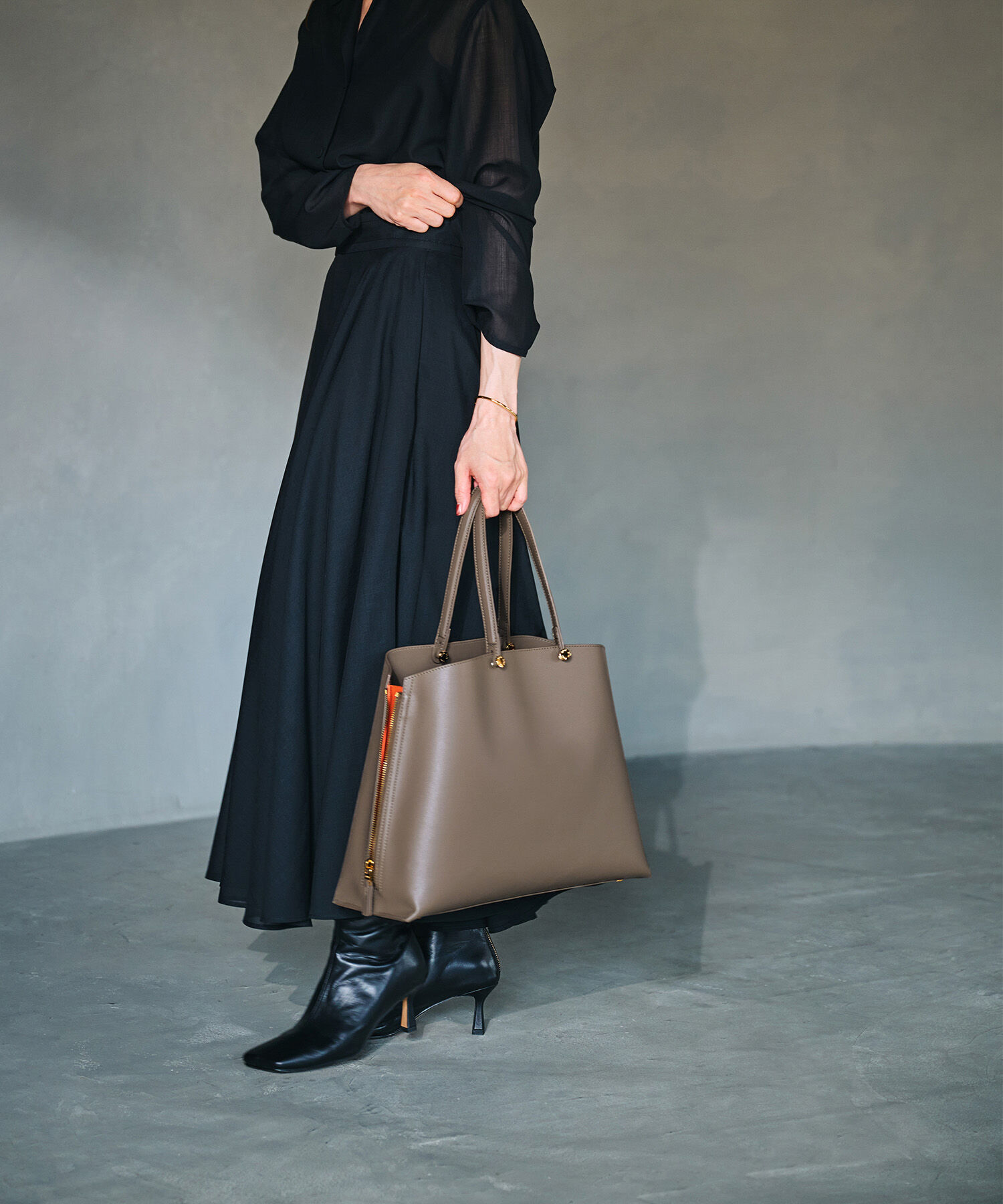 E'POR「【24AW】【E'POR】【A4対応】Y BAG Medium+」|トートバッグ|