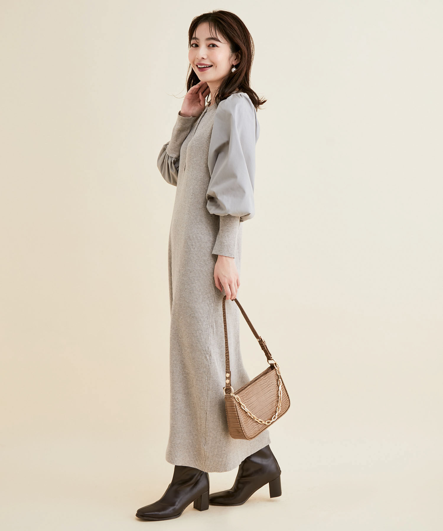 VIS「＜追加＞【一部カラー公式サイト・直営店舗限定】ボリュームスリーブ釦アクセントAラインニットワンピース」|ワンピース|