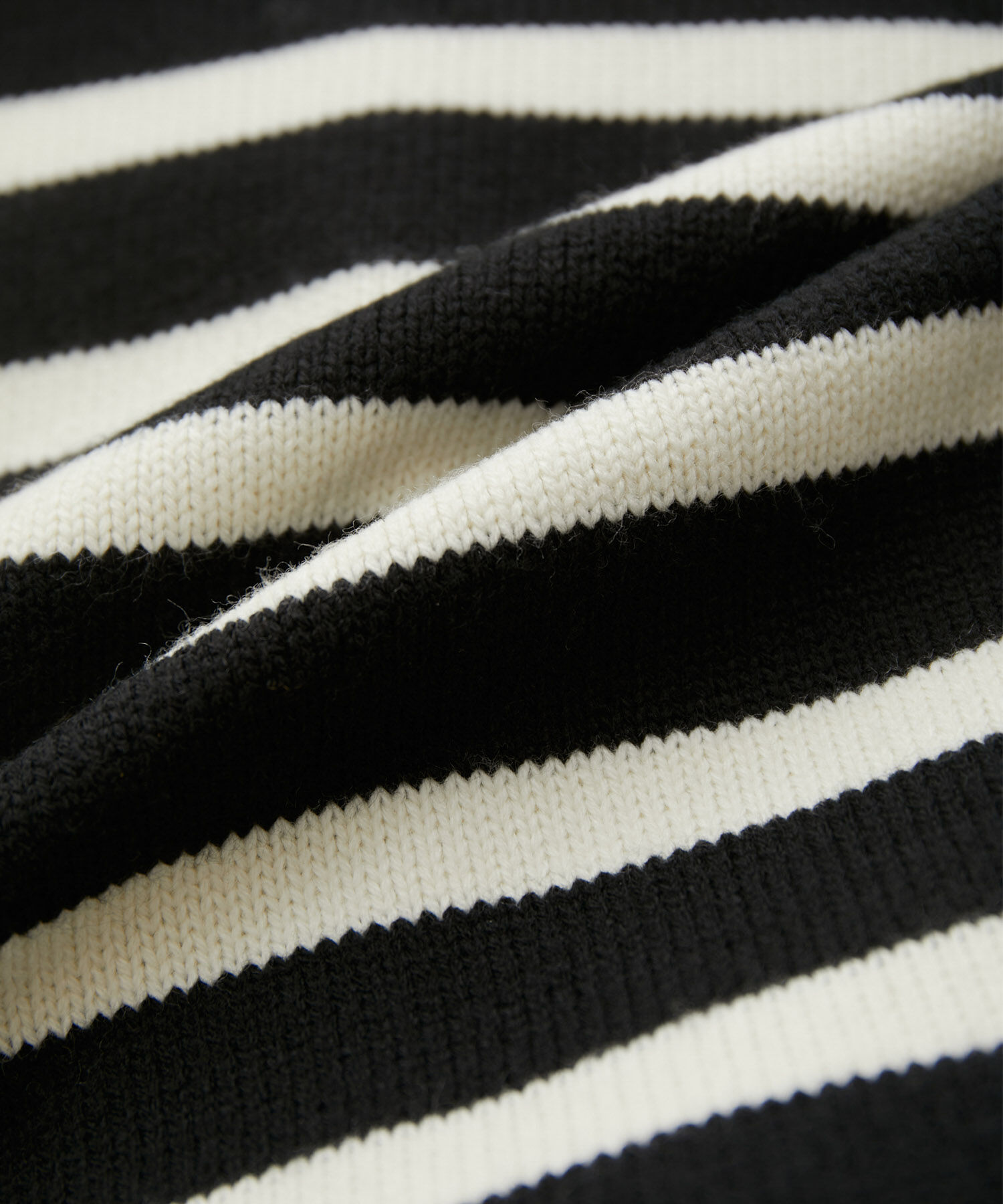 VIS「【洗える】ボーダー＆無地バックスリットニット【sustainable】」|ニット・セーター|