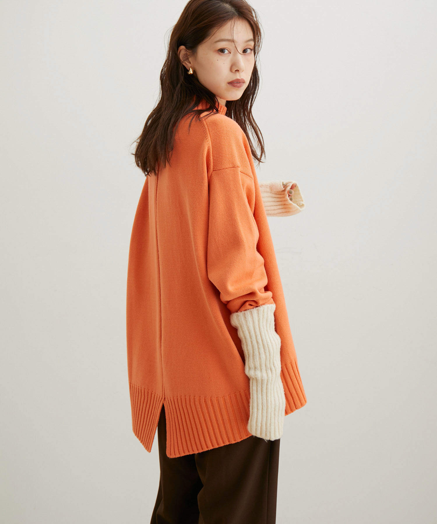 VIS「【洗える】ボーダー＆無地バックスリットニット【sustainable】」|ニット・セーター|オレンジ(70)