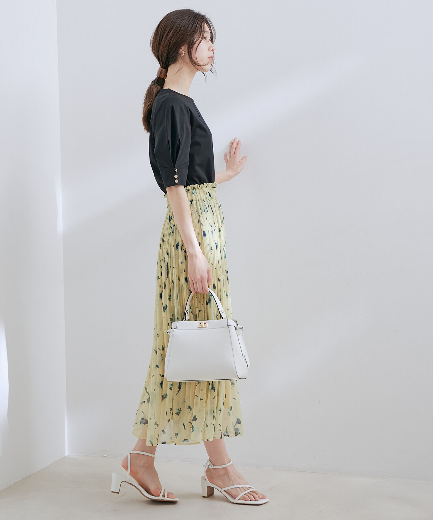 Juze「ナローアシメストラップヒールサンダル」|サンダル|