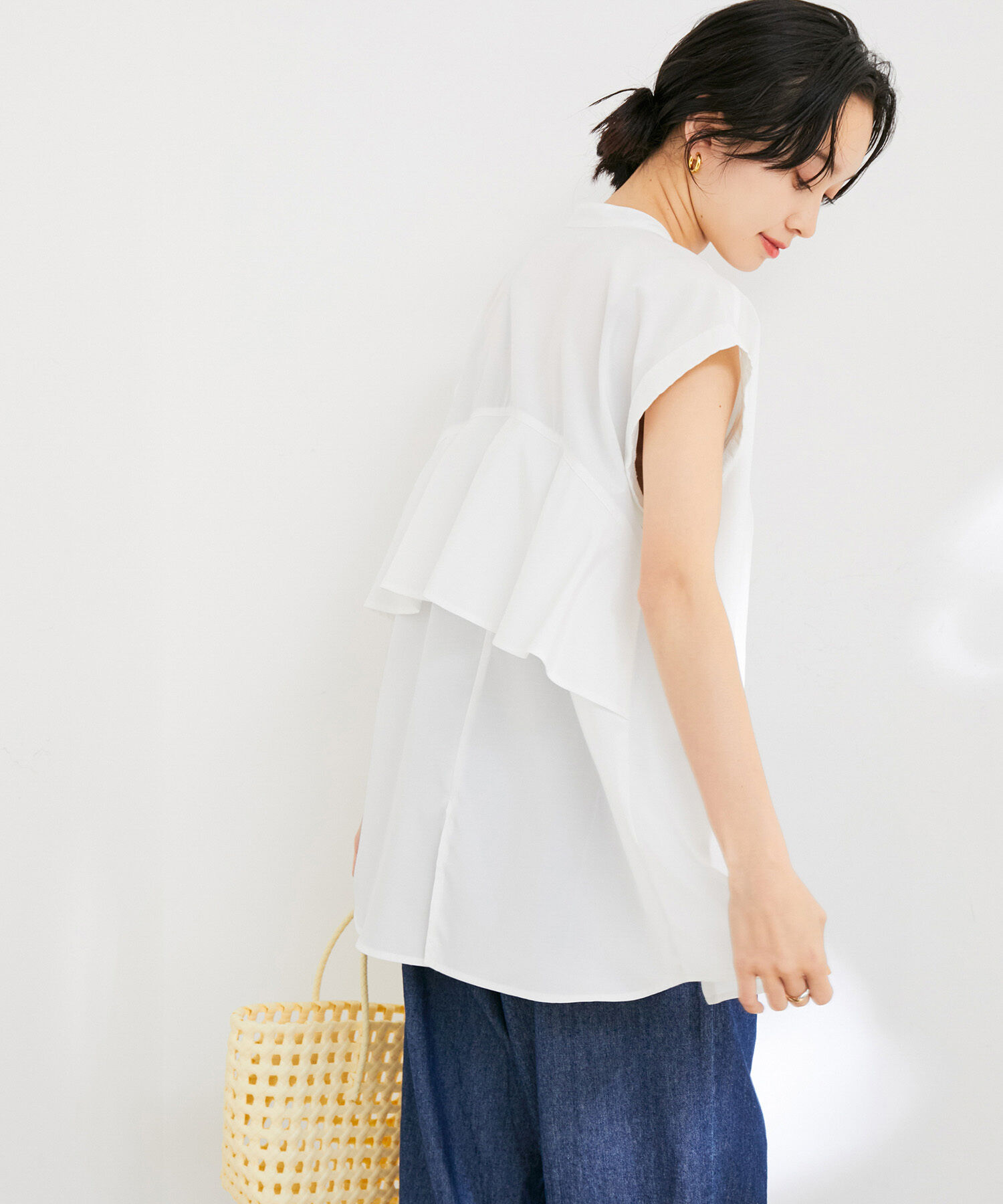 VIS「バックフリルノースリーブブラウス」|シャツ・ブラウス|