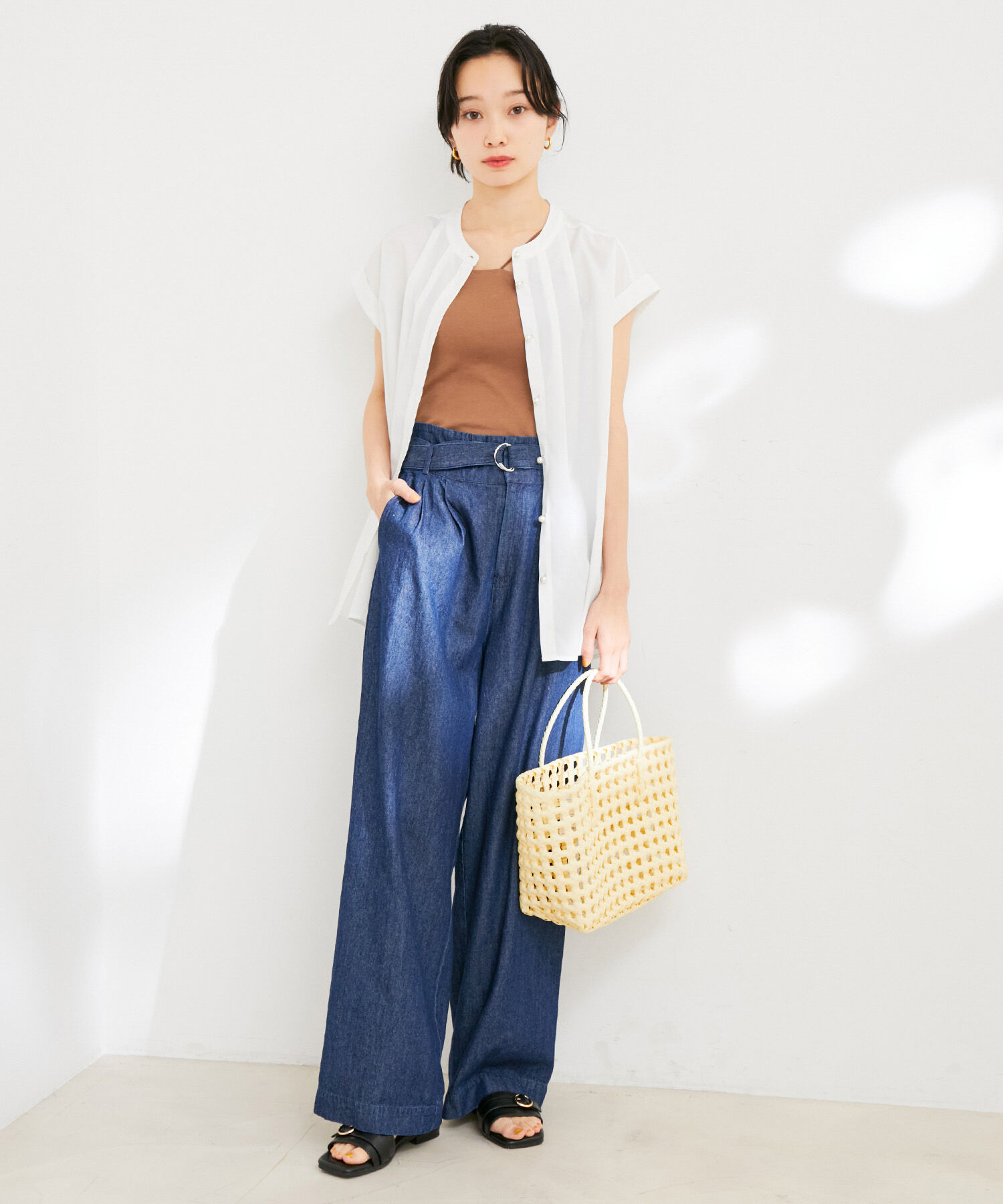 VIS「バックフリルノースリーブブラウス」|シャツ・ブラウス|