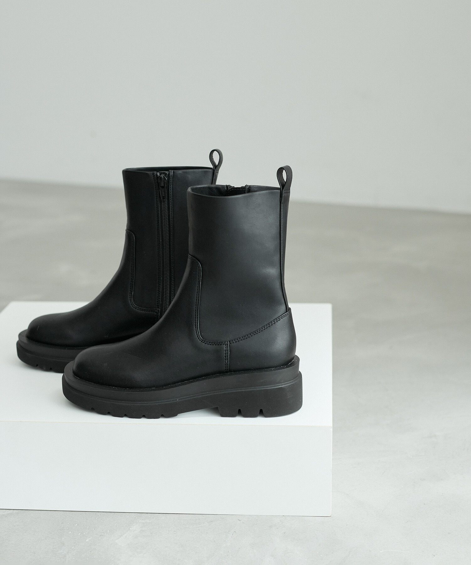 ADAM ET ROPE'「トラックソールストレッチブーツ」|その他|ブラック(01)