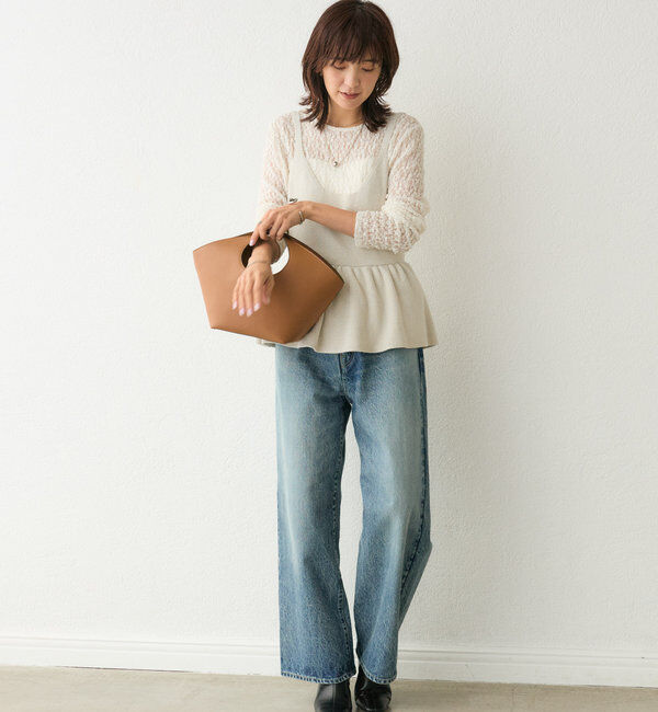  「【ニットのインナーにも】ストレッチフラワーレースカットソー」|Tシャツ・カットソー|