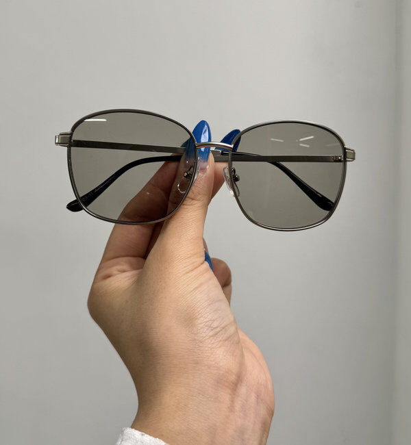  「ボストンメガネ」|ピアス|ブラック