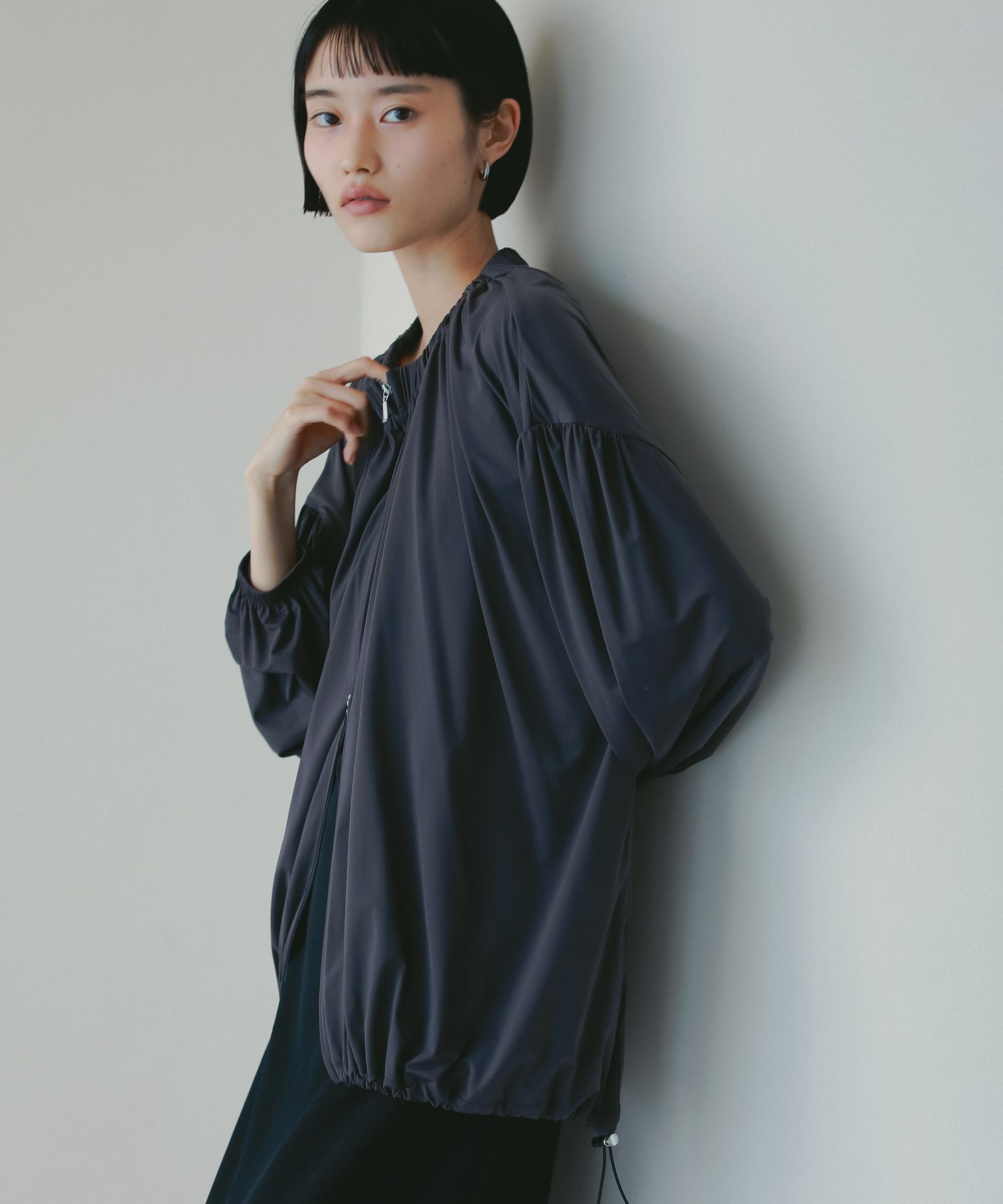 A part by 「【WEB限定・UVカット】ジップラッシュガード」|その他|チャコールグレー