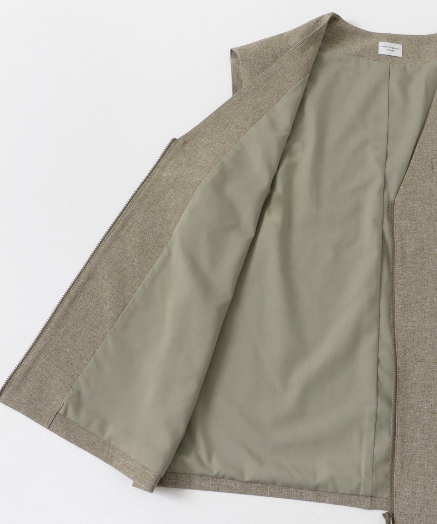 URBAN RESEARCH DOORS「『UR TECH DRYLUXE』フロントZIPベスト」|ベスト・ジレ|