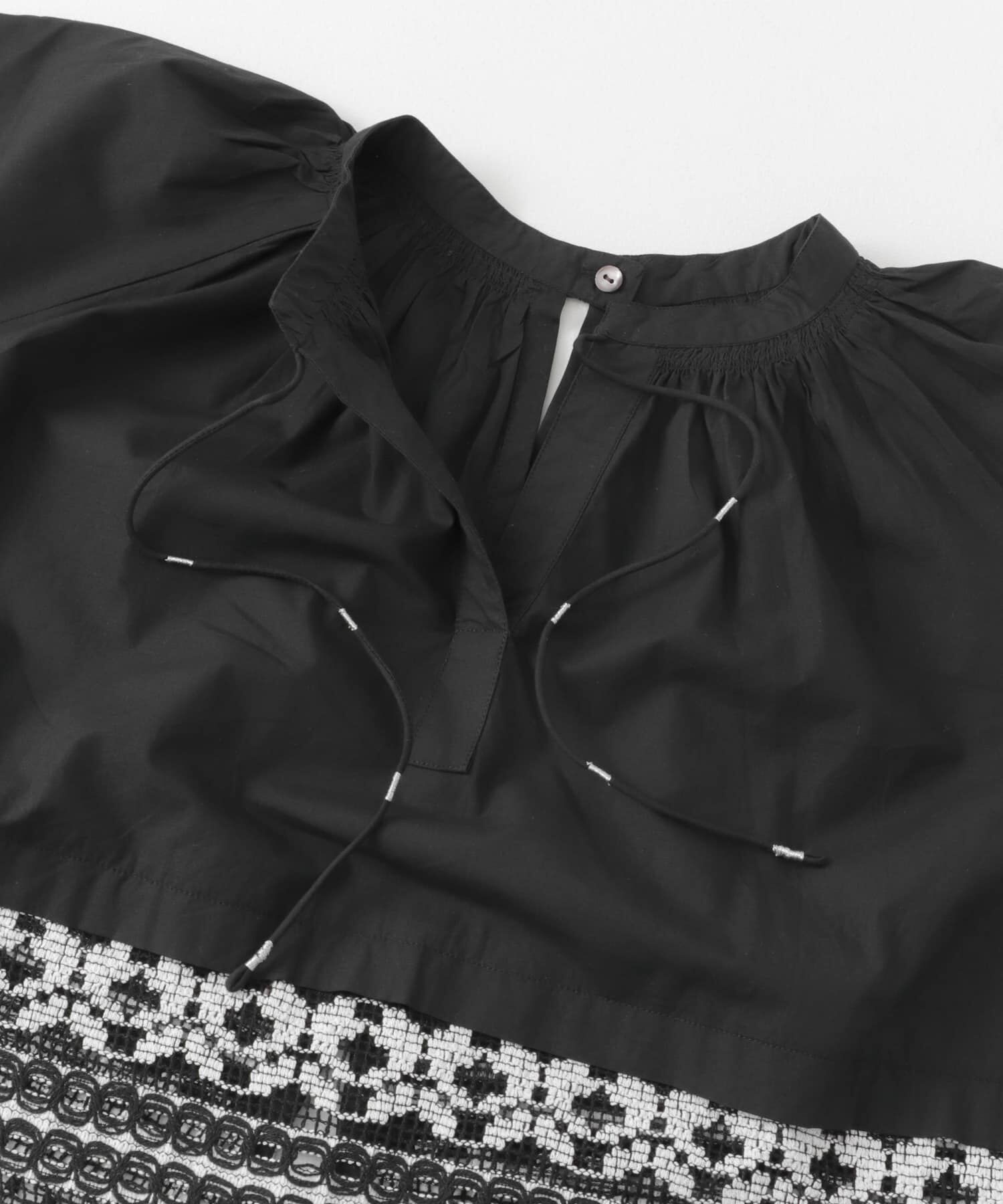 URBAN RESEARCH ROSSO「sara mallika　COTTON BORDER GATHER LACE TOP」|シャツ・ブラウス|