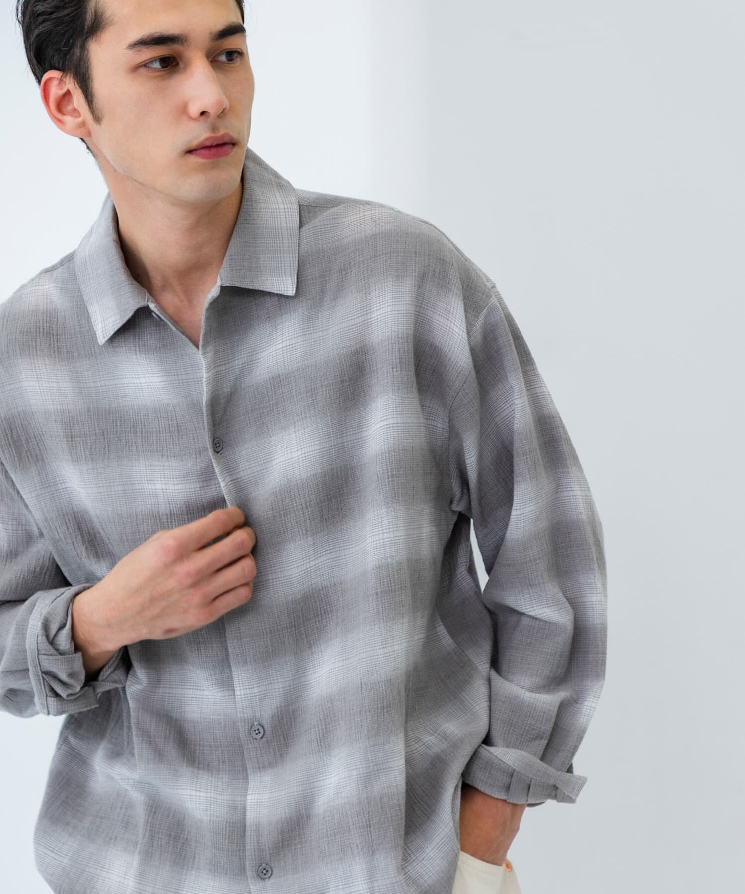 URBAN RESEARCH「オンブレーチェックシャツ」|シャツ・ブラウス|グレー系その他