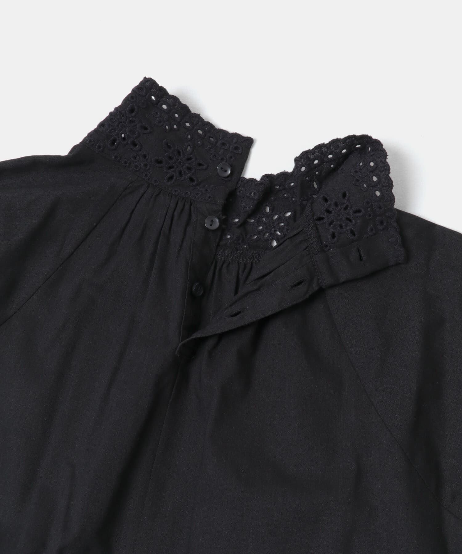 URBAN RESEARCH DOORS「アイレットレース衿ブラウス」|シャツ・ブラウス|