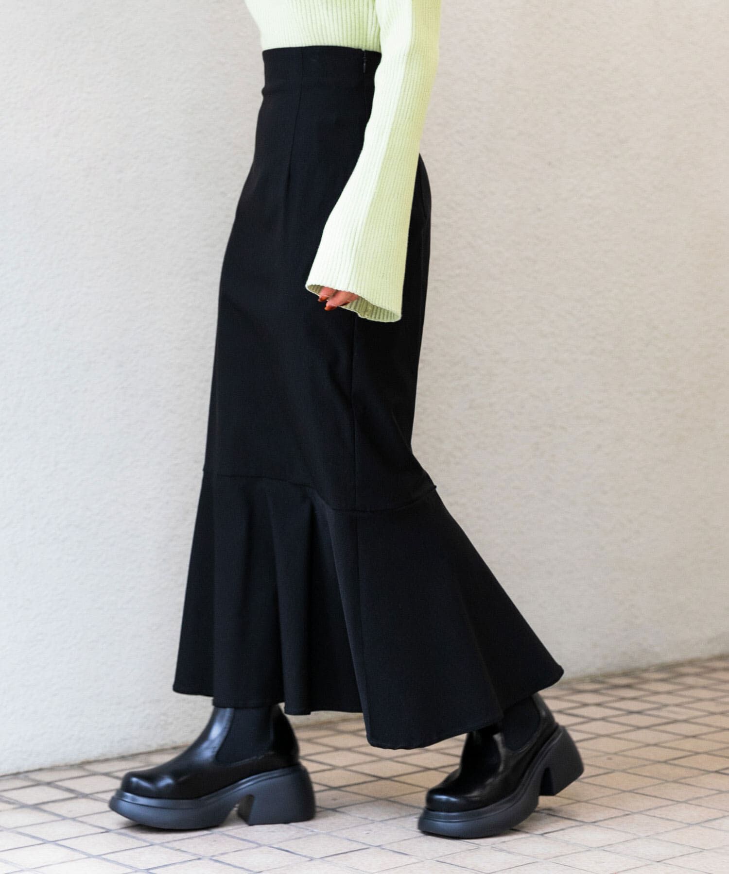 SENSE OF PLACE by URBAN RESEARCH「『WEB/一部店舗限定サイズ』ストレッチハイウエストマーメイドスカート」|スカート|