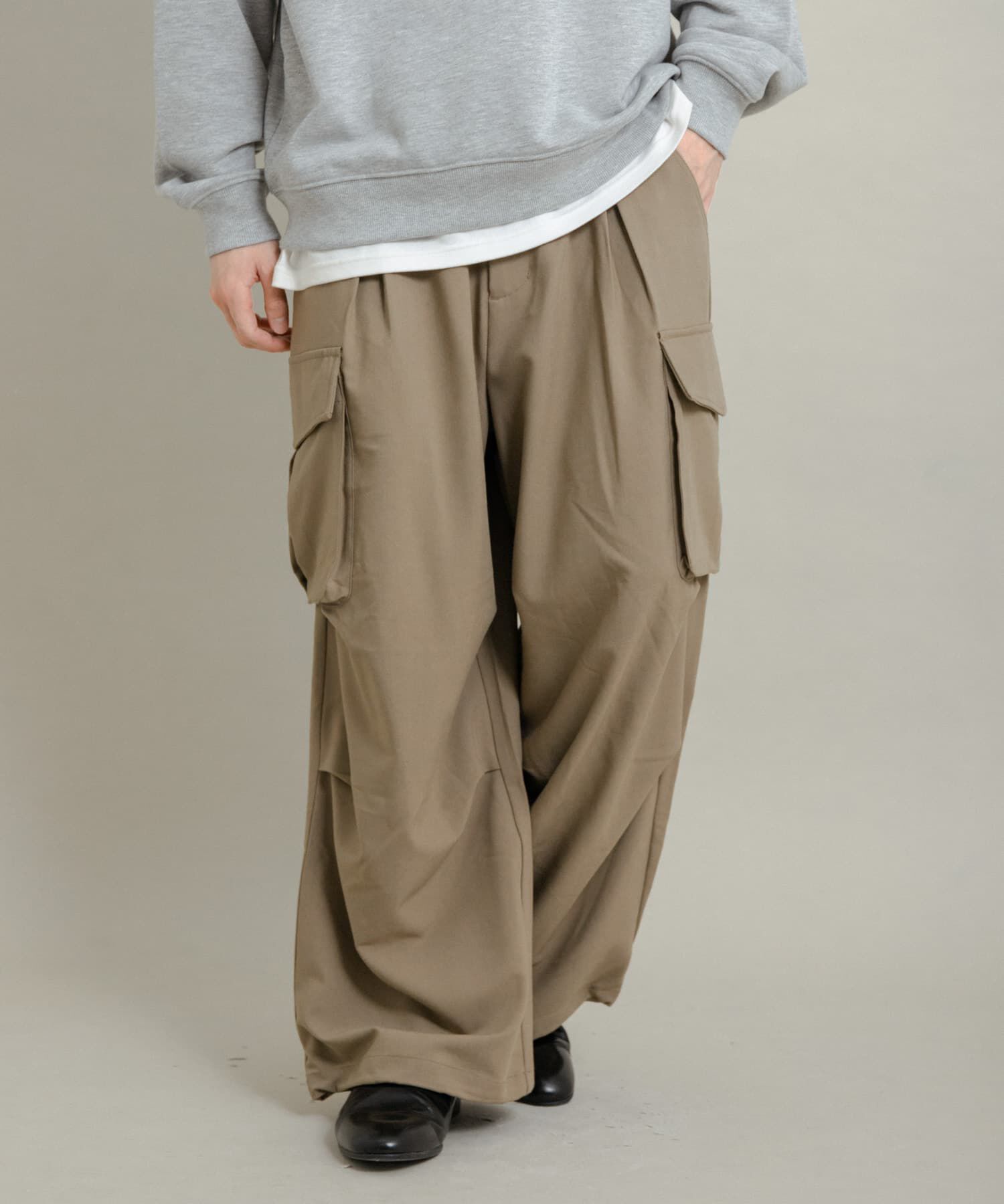 SENSE OF PLACE by URBAN RESEARCH「『ユニセックス』ワイドカーゴパンツ」|その他|ベージュ