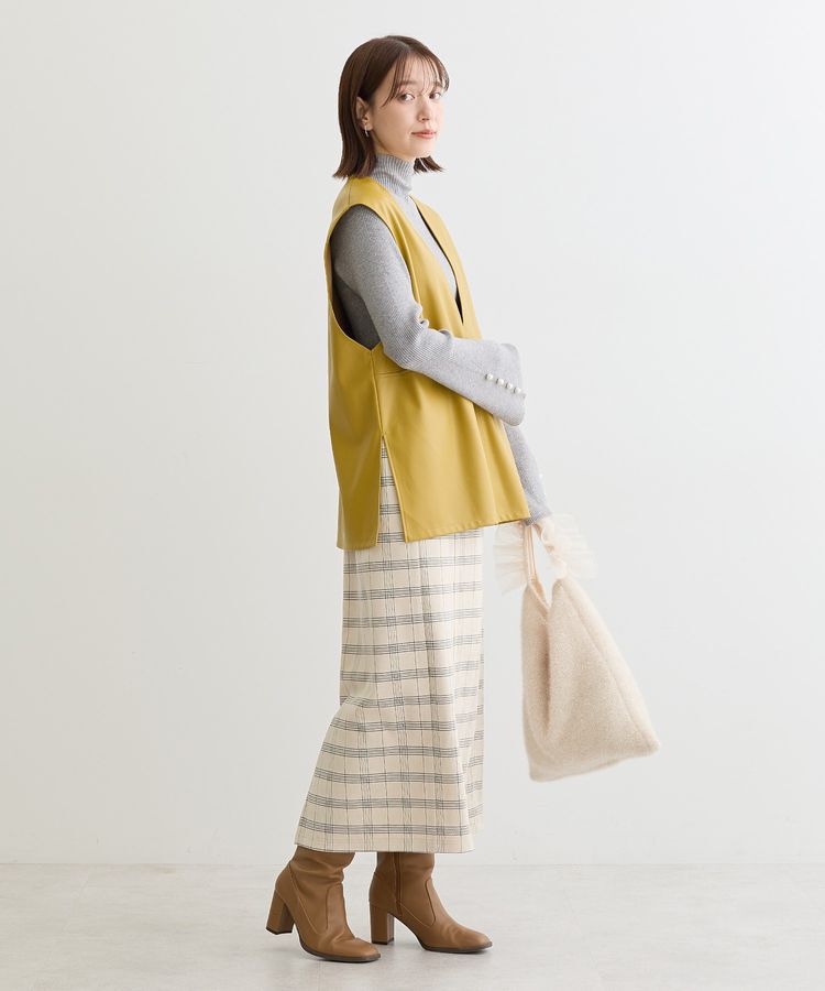 Green Parks「フェイクレザーVネックベスト」|ベスト・ジレ|