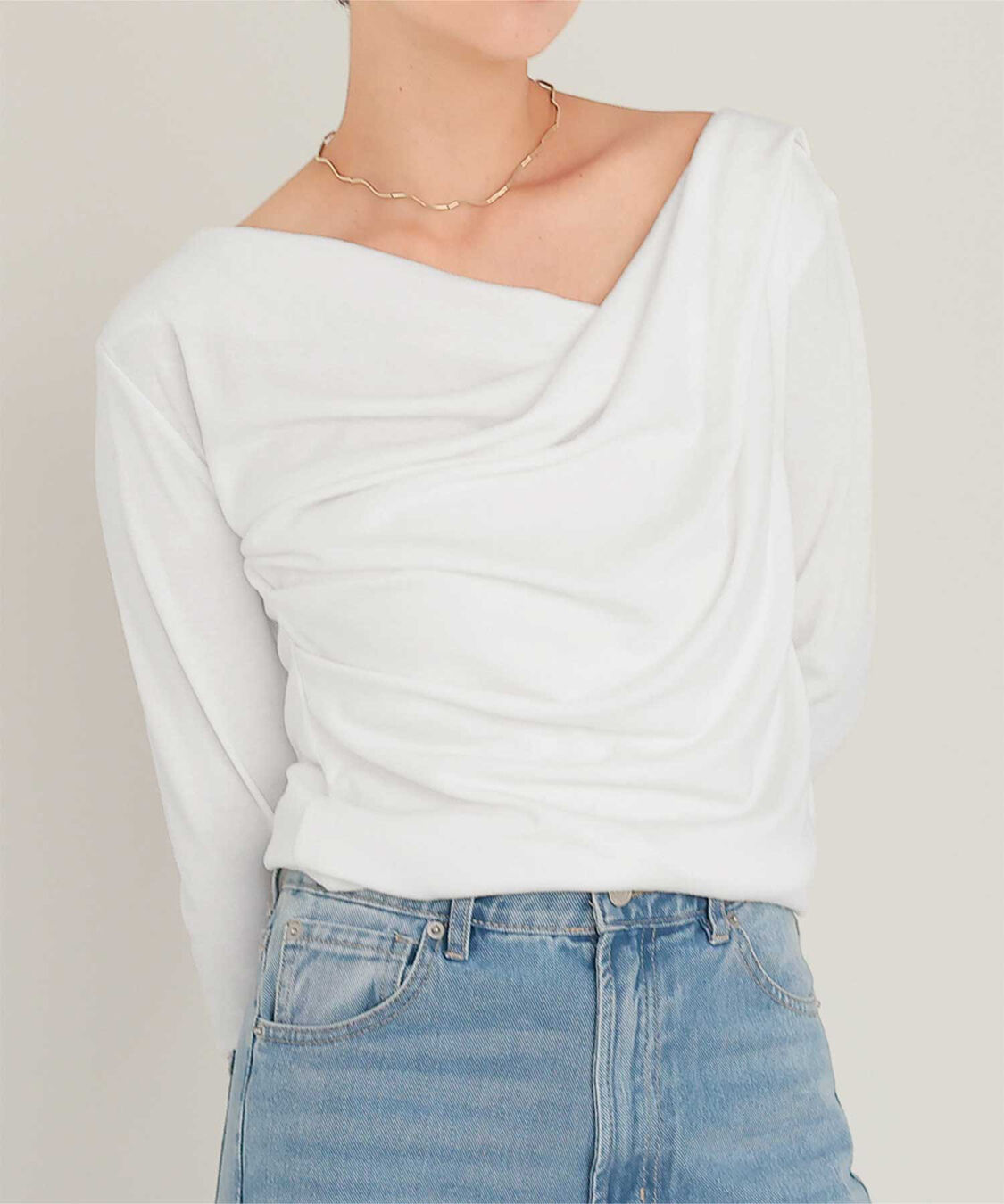 titivate「オフショルダーロングスリーブTシャツ」|Tシャツ・カットソー|